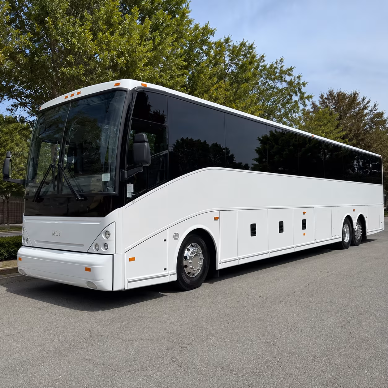angelo state university and goodfellow afb group airport transfers